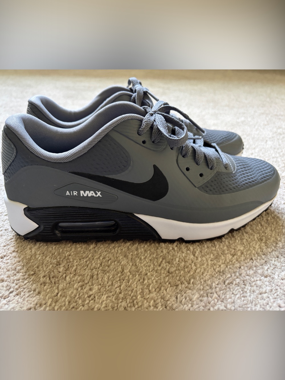 NWOB Nike Air Max Golf Grey and Black Athletic Sneakers
